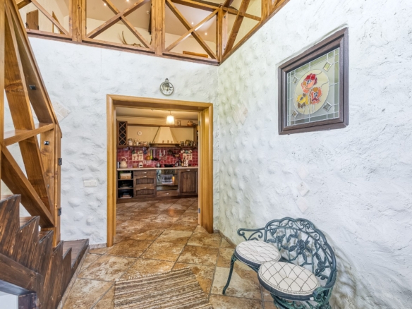 Charming Ranch-Style Property Near the Estonian Border