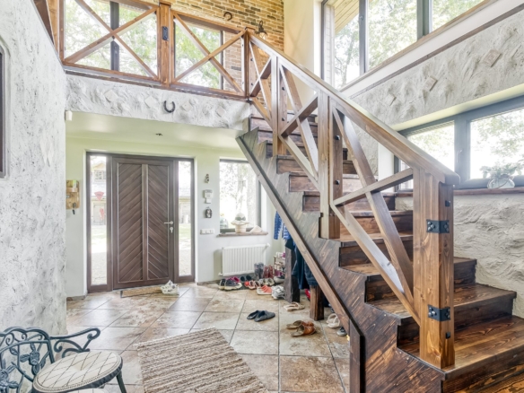 Charming Ranch-Style Property Near the Estonian Border