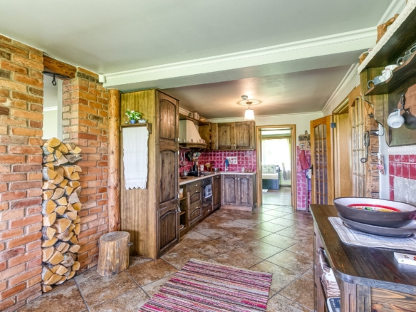 Charming Ranch-Style Property Near the Estonian Border