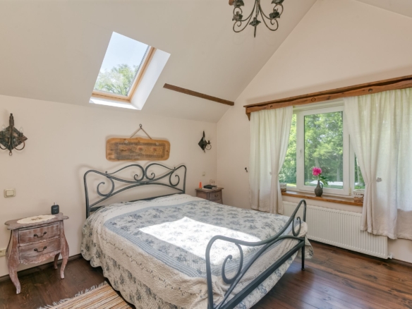 Charming Ranch-Style Property Near the Estonian Border