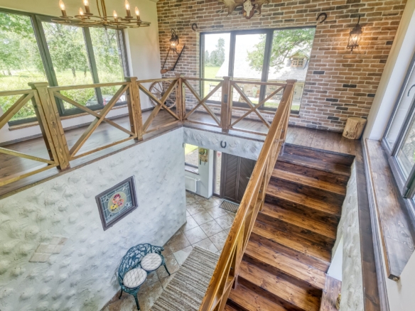 Charming Ranch-Style Property Near the Estonian Border