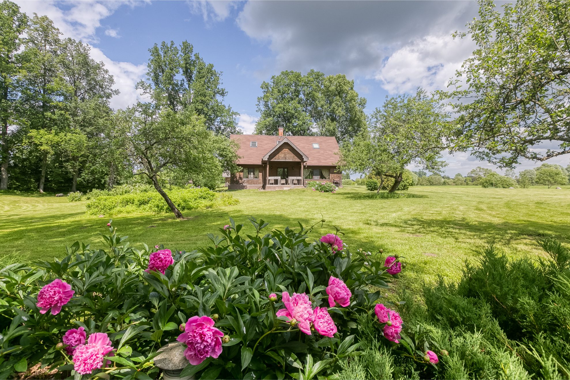 Charming Ranch-Style Property Near the Estonian Border