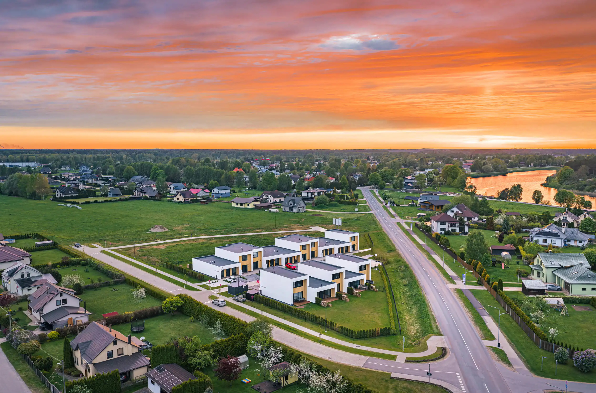 Modern Townhouses in Vide Ādaži – A Perfect Balance Between Nature and City Life