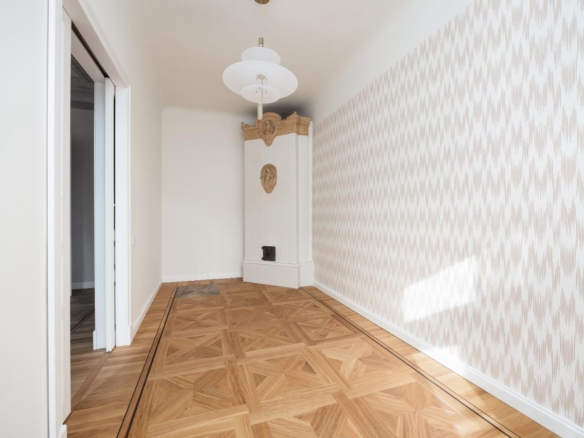 Elegant 2-Bedroom Residence with Views over Bastejkalns Park | Pflūga House