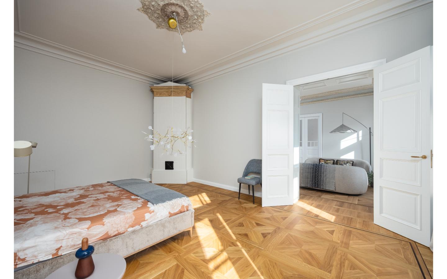IMGC7945-Edit Elegant 2-Bedroom Residence with Views over Bastejkalns Park | Pflūga House