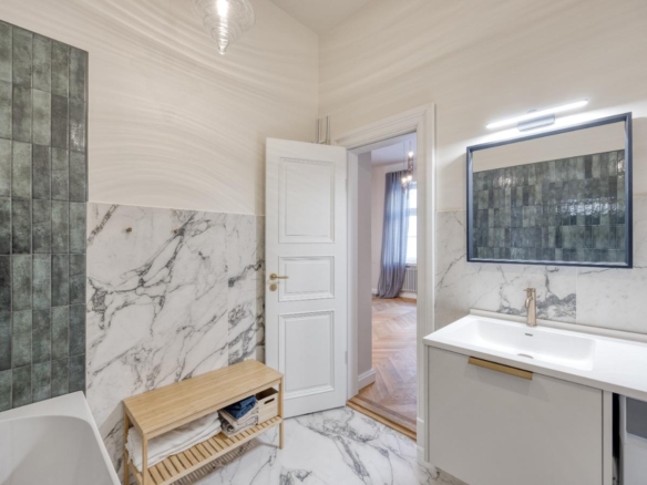 Spacious 1-Bedroom Apartment with Views of Bastejkalns Park, Pflūga House