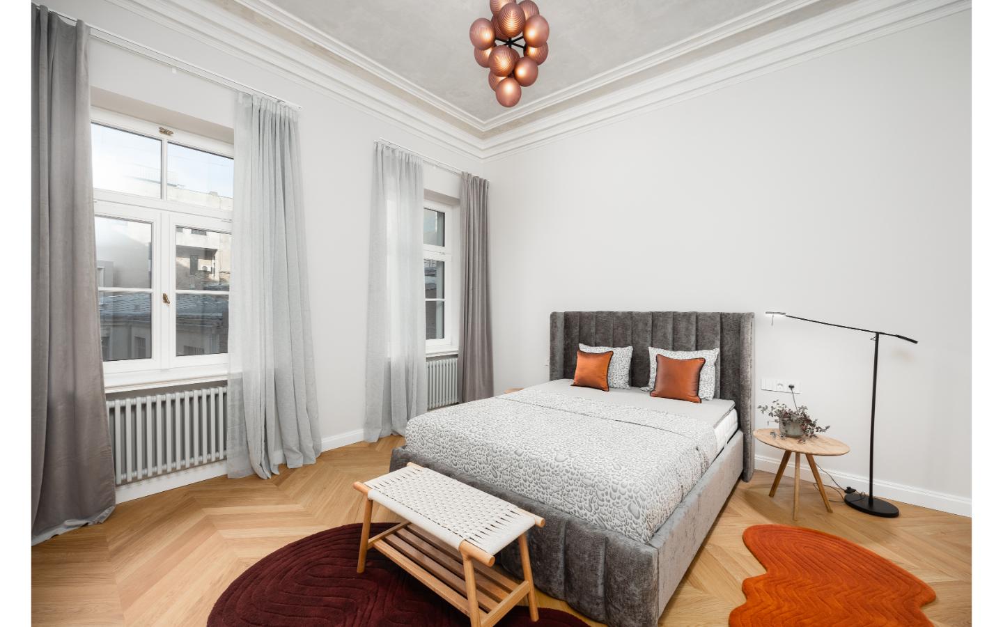 Spacious 1-Bedroom Apartment with Views of Bastejkalns Park, Pflūga House