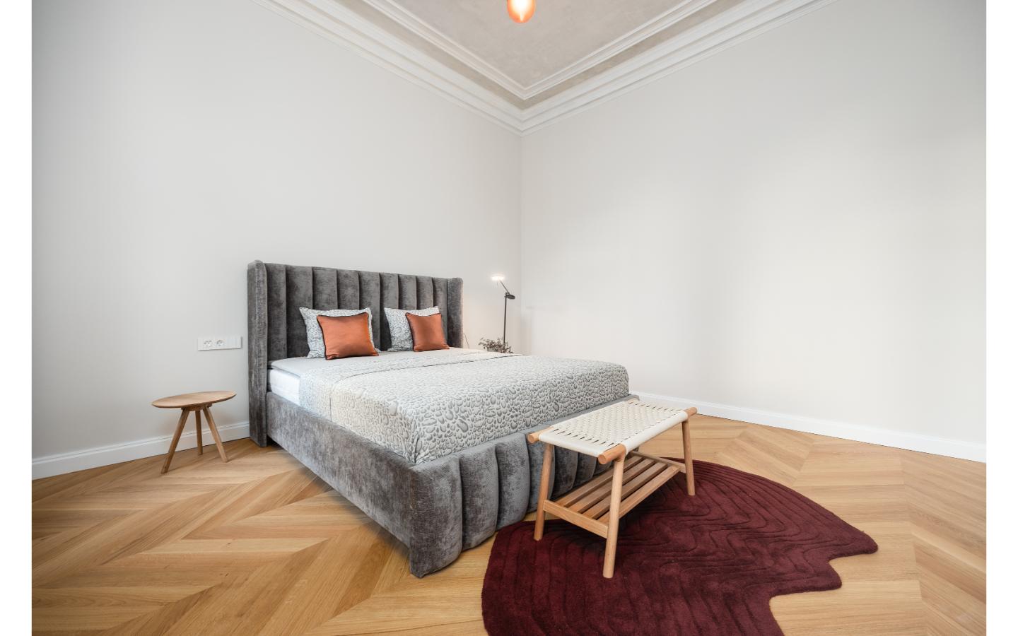 Spacious 1-Bedroom Apartment with Views of Bastejkalns Park, Pflūga House